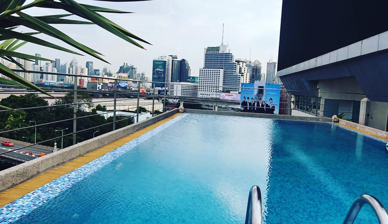 อินเตอร์เชนจ์ ทาวเวอร์ เซอร์วิส อพาร์ตเมนต์  Hotel กรุงเทพมหานคร ภายนอก รูปภาพ