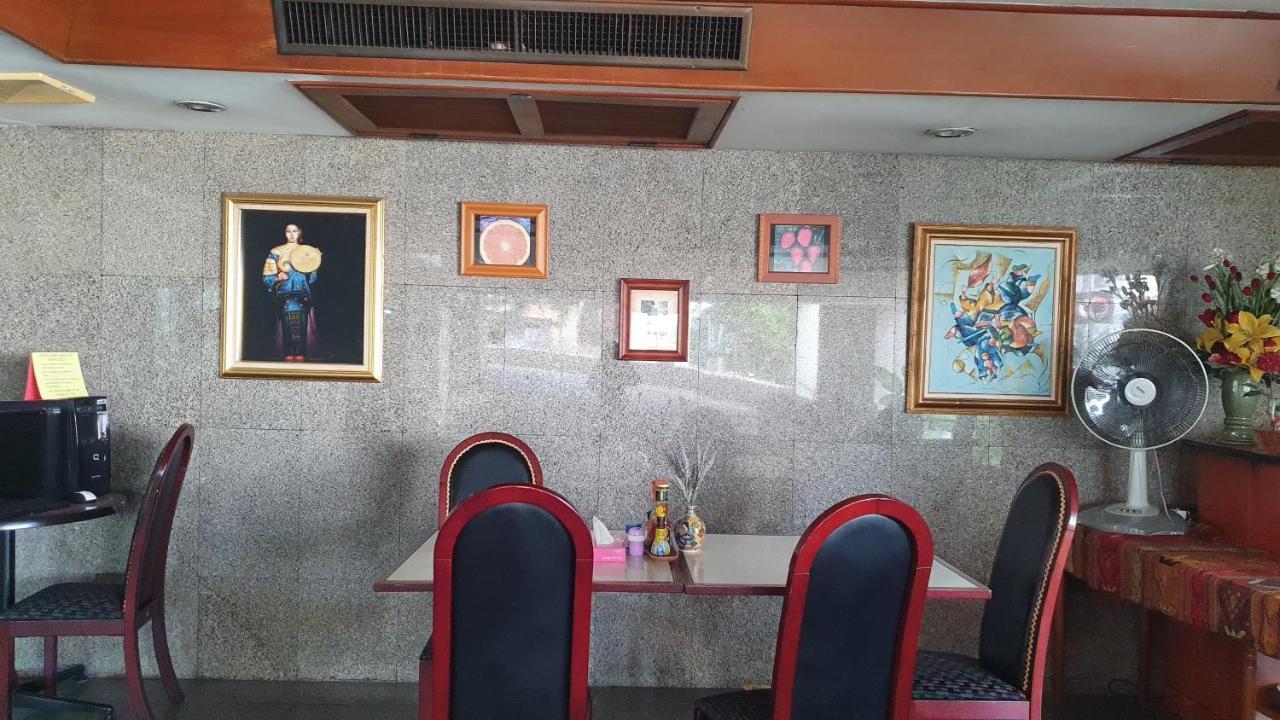 อินเตอร์เชนจ์ ทาวเวอร์ เซอร์วิส อพาร์ตเมนต์  Hotel กรุงเทพมหานคร ภายนอก รูปภาพ