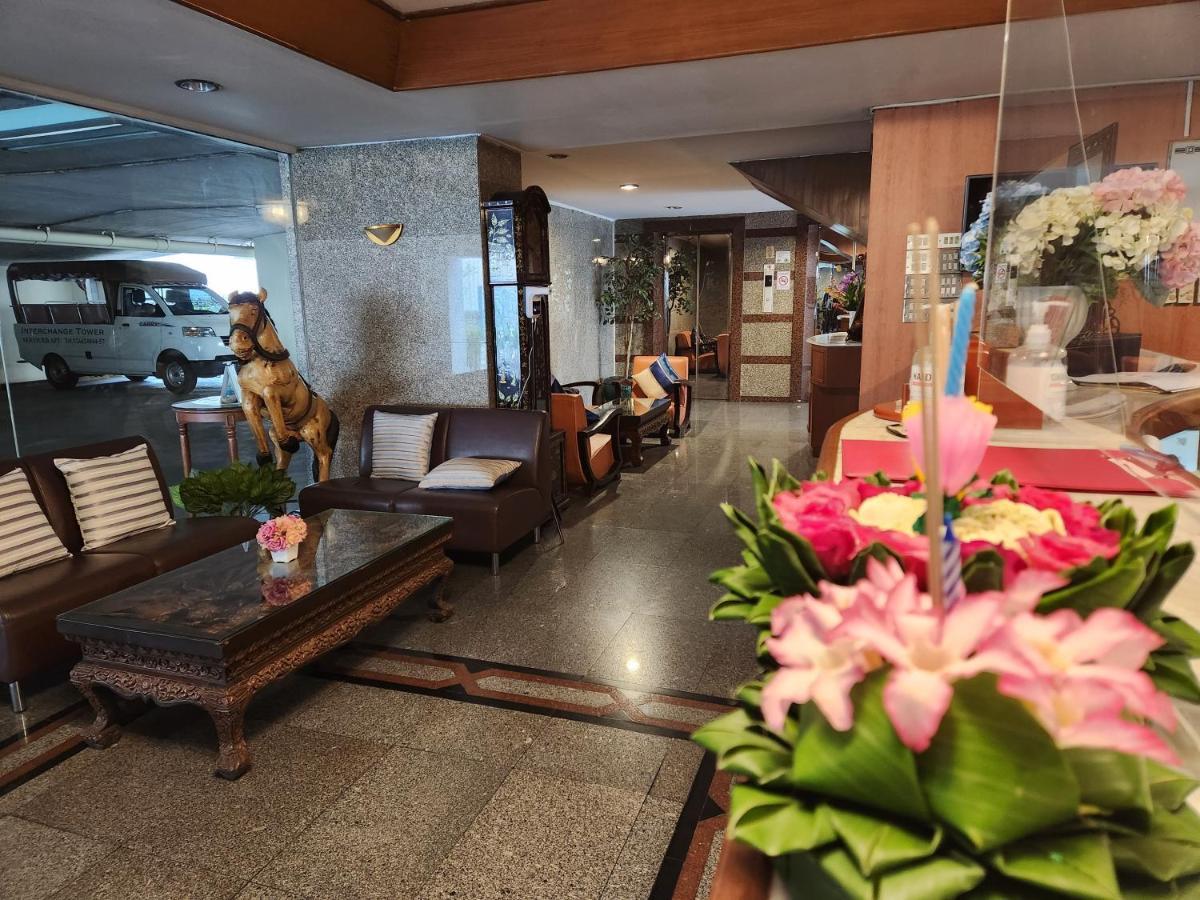 อินเตอร์เชนจ์ ทาวเวอร์ เซอร์วิส อพาร์ตเมนต์  Hotel กรุงเทพมหานคร ภายนอก รูปภาพ
